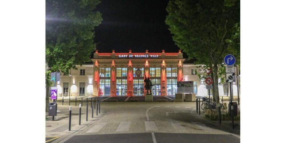Studio Equipe Hyper Centre De Valence วาลองซ์ ภายนอก รูปภาพ